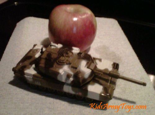 Tank With Apple